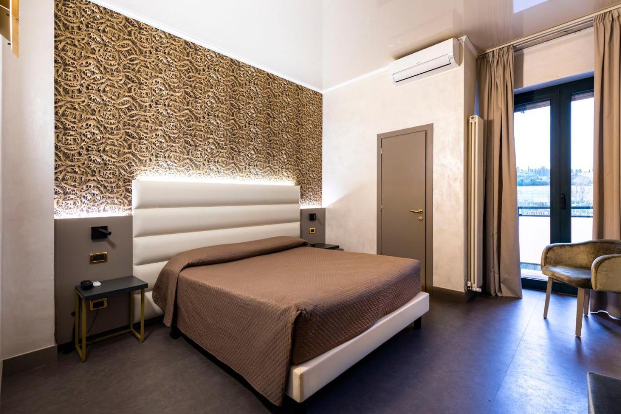 Hotel Dei Nani Ези Экстерьер фото